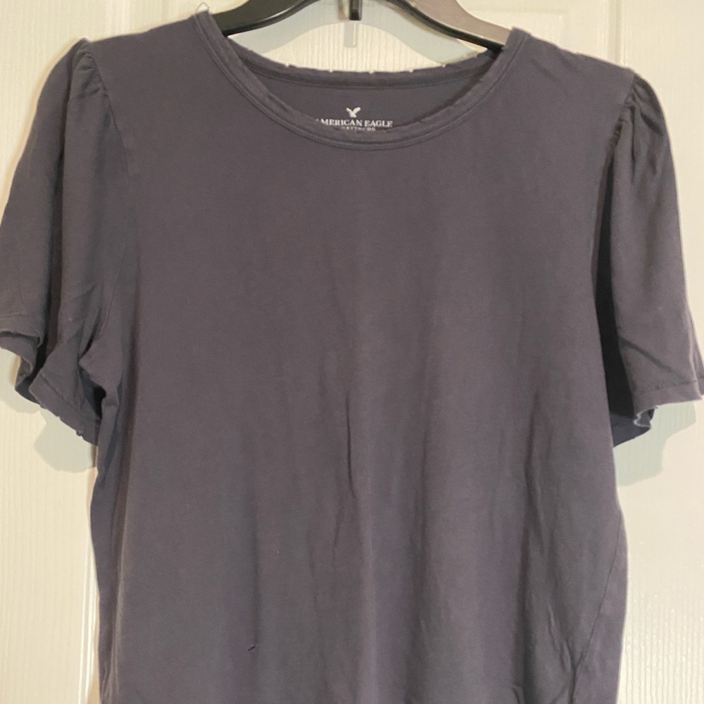 American Eagle womensTee szL distressed destroyed thrashed Charcoal urban edge